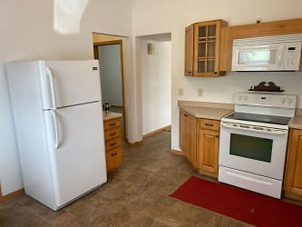 526 S 1st Ave unit Lower - Wausau, WI