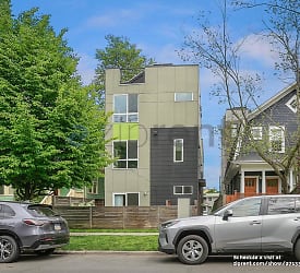 154 20Th Avenue East B - undefined, undefined