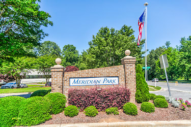 Meridian Park Apartments - Greenville, NC