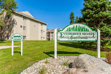Evergreen Square Apartments - Buffalo, MN
