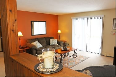 Willow Wood Apartments - Sioux Falls, SD