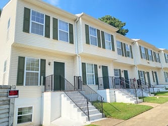 3801 Sherman Ave unit 105 - Raleigh, NC