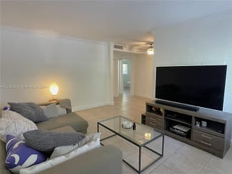95 Edgewater Dr #207 - Coral Gables, FL