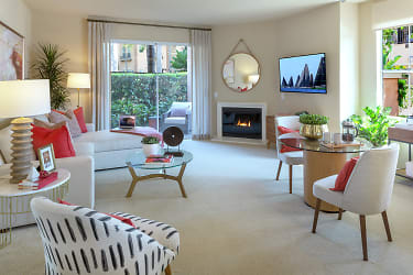 Villa Coronado Apartments - Irvine, CA