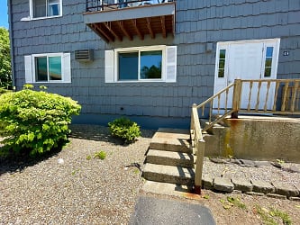 49 George Ave unit A - Groton, CT