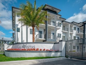 Las Vistas At Amelia Apartments - Hialeah, FL
