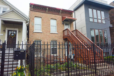 3030 S Wentworth Ave unit 4 - Chicago, IL