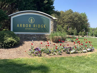 Arbor Ridge Apartments - Greensboro, NC