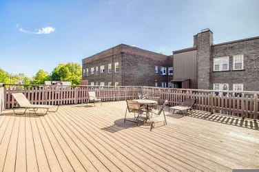2477 Overlook Rd unit 77-302 - Cleveland Heights, OH