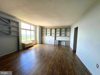 28 Allegheny Ave #2305 - Towson, MD
