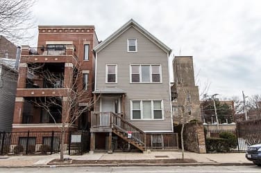 2511 N Southport Ave - Chicago, IL