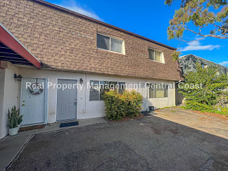 994 Fair Oaks Ave - undefined, undefined