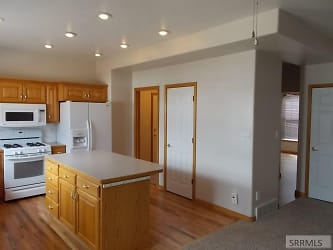 217 Arden Dr Apartments - Idaho Falls, ID