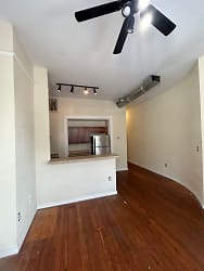 1112 W. Cary St Apartments - Richmond, VA