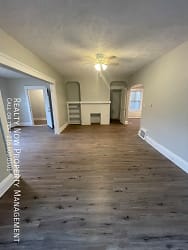 1660 Coventry Rd Apt 1ST - Down - Cleveland Heights, OH