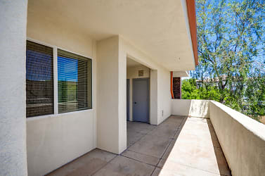 9920 Apartments - Glendale, AZ