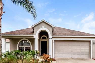 7602 Citrus Blossom Dr - Land O Lakes, FL