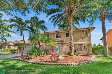 9144 NW 43rd Ct - Coral Springs, FL