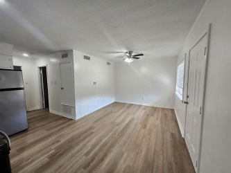 1910 S El Paso Ave unit 7 - undefined, undefined