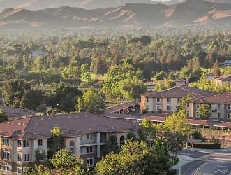 Hidden Valley Apartments - Simi Valley, CA