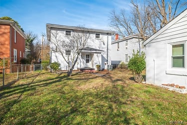235 Lafayette Ave - Colonial Heights, VA