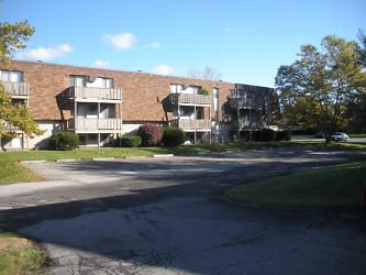 Southwyck Apartments - Elyria, OH