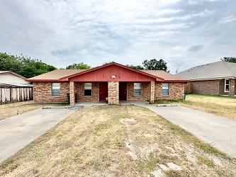 1513 Indian Trail unit A - Harker Heights, TX