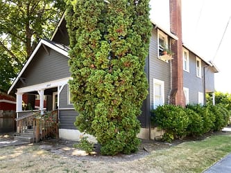 240 NW 9th St unit 02 - Corvallis, OR