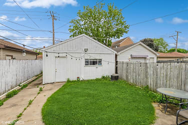 1707 N 22nd Ave - Melrose Park, IL