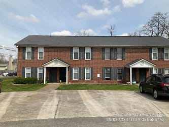 9101 Parktop Ln NW - Knoxville, TN