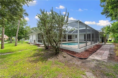 404 Anchor Way - North Fort Myers, FL
