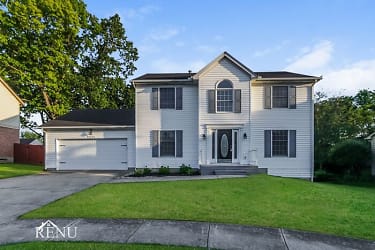 4504 Rosewood Ct - Middletown, OH
