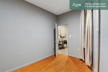 Room for rent. 405 East 90th Street - New York City, NY