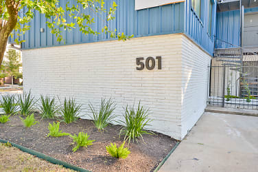 Montrose III- 501 Branard Apartments - Houston, TX