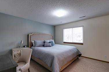 Pebblebrook Apartments And Townhomes - Manhattan, KS