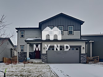 9732 Truckee St - Commerce City, CO