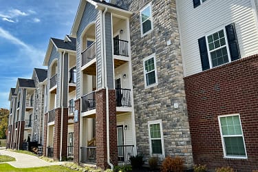 Parkway Trails Apartments - Florence, KY