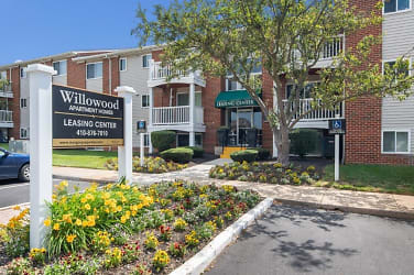 Willowood Apartment Homes - Westminster, MD