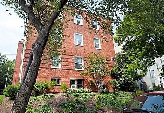 The shaw apartments dc reviews information