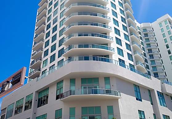 The Alexander Apartments West Palm Beach Fl 33401