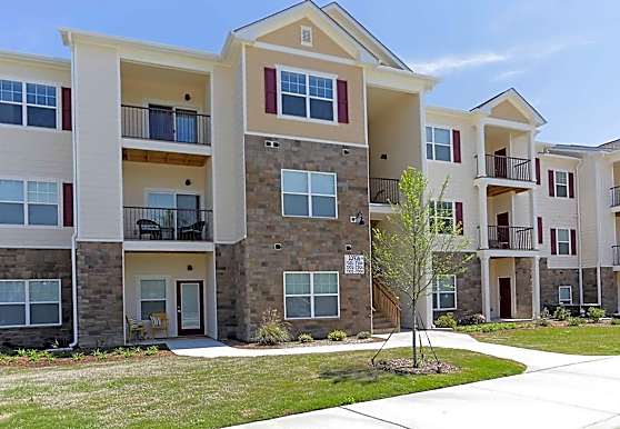 Vanguard Apts Charlotte Nc