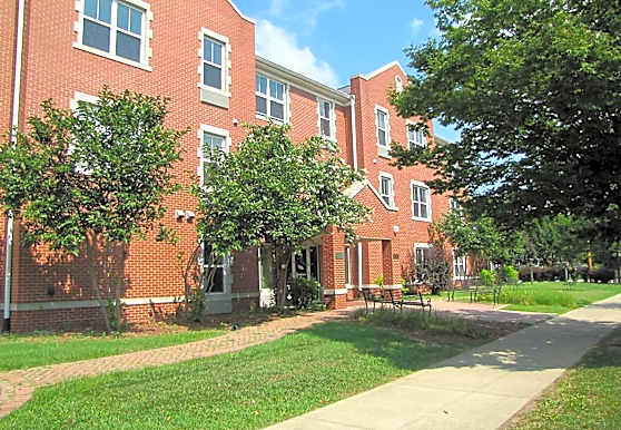 Christ The King Housing Partnership Apartments Louisville Ky 40211