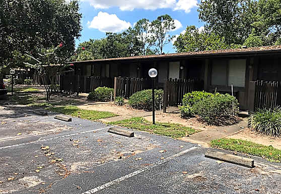 Oak Grove Apartments - Orlando, FL 32811