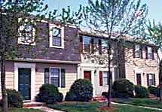 Canterbury Townhouses Apartments Hopewell Va 23860