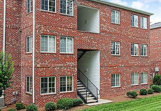 Ascot Point Village Apartments Asheville NC 28803