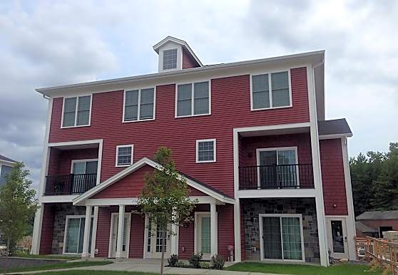 New Bayberry Commons Apartments for Large Space