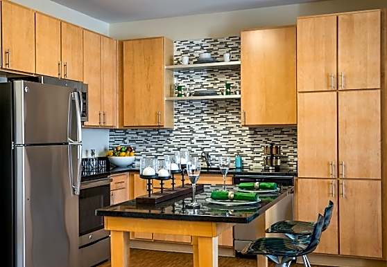 Pinnacle Apartments Hampton, VA 23666