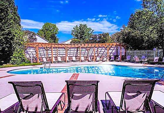 Addison Point Apartments Greensboro Nc 27409