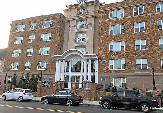 Pleasant Street Towers Apartments Malden Ma 02148