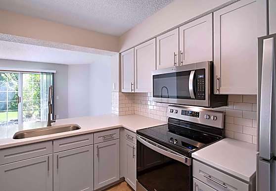 Seasons Villas Apartments Woodbury Mn 55125